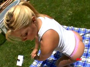 Sexy Tan Lines Handy Pornos - NurXXX.mobi