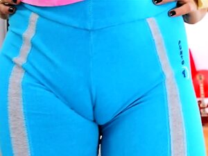 Heißer Fick in knallengen Yoga-Pants