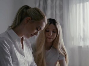 Aurora Lesben Handy Pornos - NurXXX.mobi
