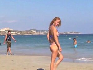 Gianna Jolie Und Gracie In Ihren Heißen Bikinis