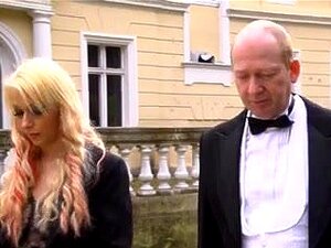 Suits Handy Pornos - NurXXX.mobi