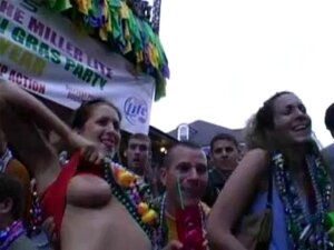 Mardi Gras Boobs Handy Pornos - NurXXX.mobi
