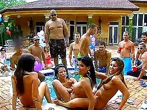 Fkk Poolparty Handy Pornos - NurXXX.mobi